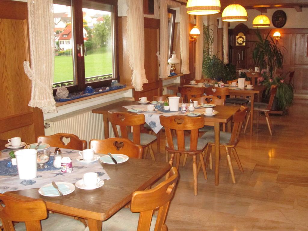 Pension Weinhaus Unger Schwenningen (Sigmaringen) Exterior foto